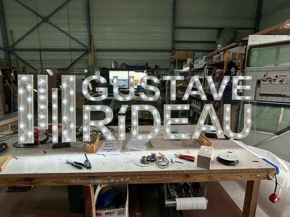 Enseigne Gustave Rideau